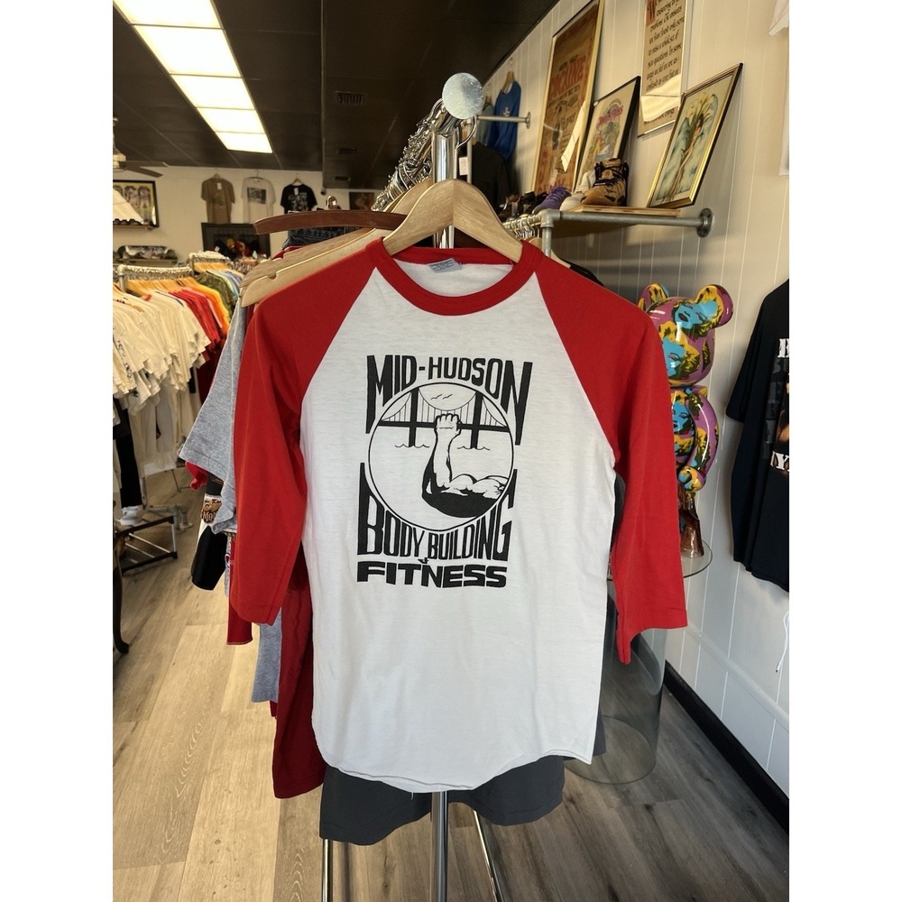 Vintage 1970s Mid-Hudson Body Building & Fitness Raglan Shirt Size Small